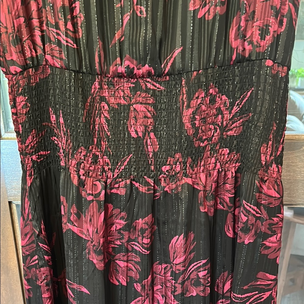 White House Black Market Dalia  Ruched Midi Dress - Picture 4 of 7